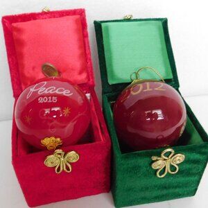 Pier 1 Li Bien Lot of 2 Glass Dated Peace Dove Ornament 2015 & 2012 in box